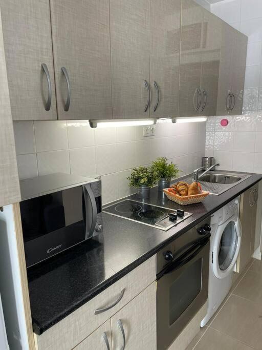 Puskas Apartman Costa De Antigua Exterior foto